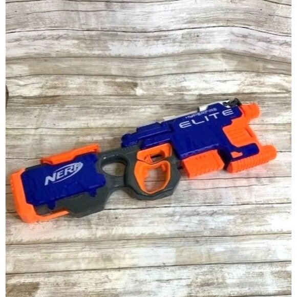Nerf N-Strike Elite Hyperfire Dart Blaster - Picture 1 of 7